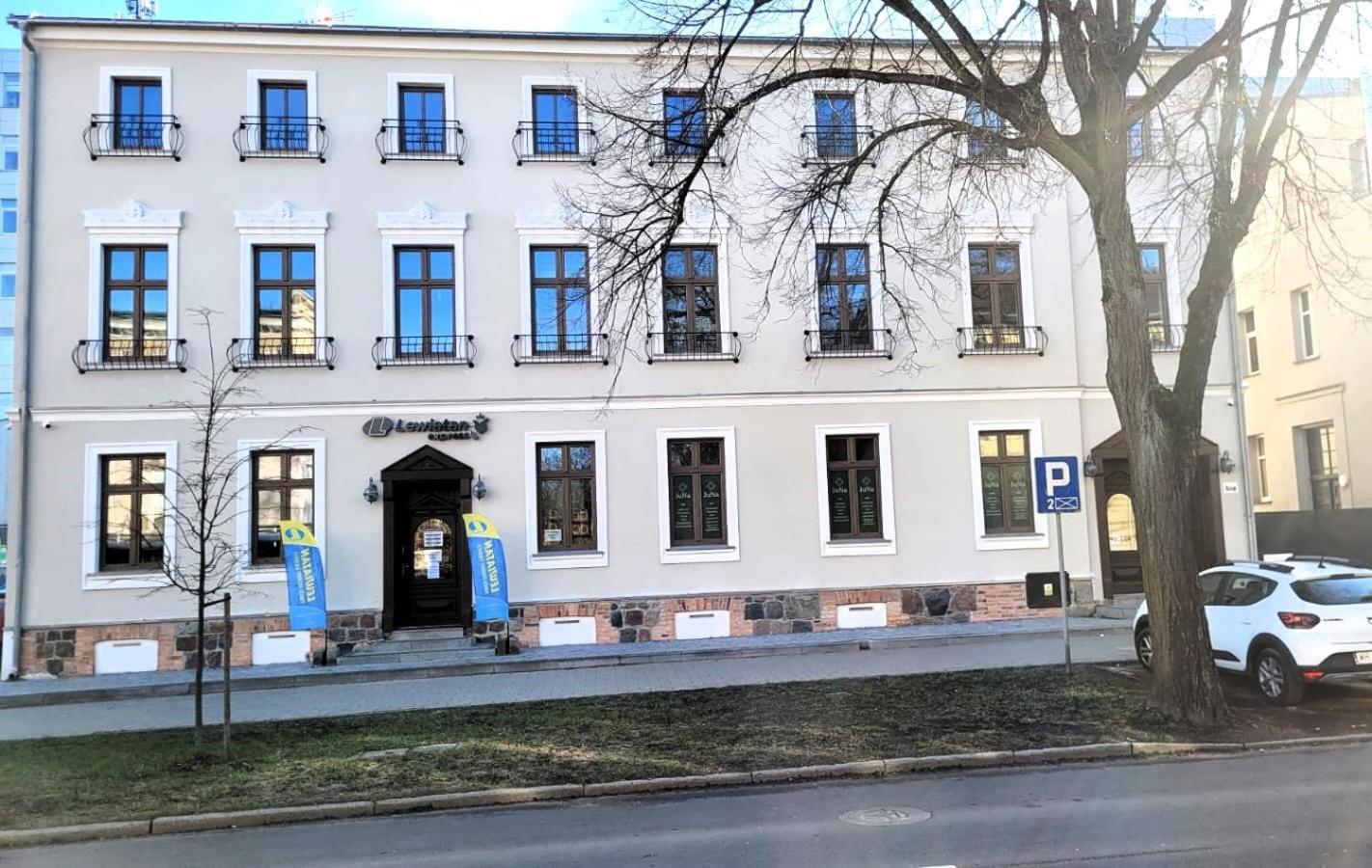Jaracza 28 Nr 3